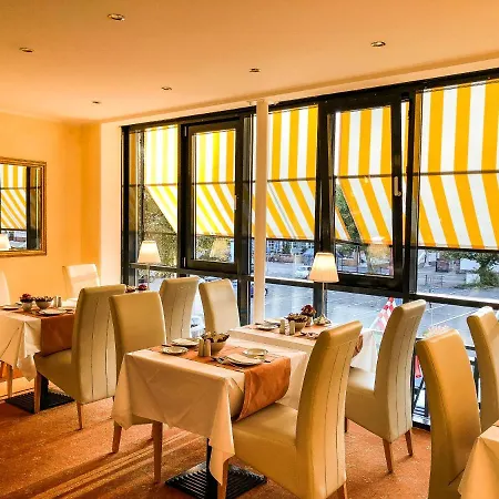 Airhotel Royal 4* Landstuhl