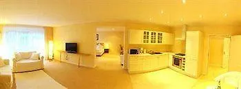 מלון Airhotel Royal 4*